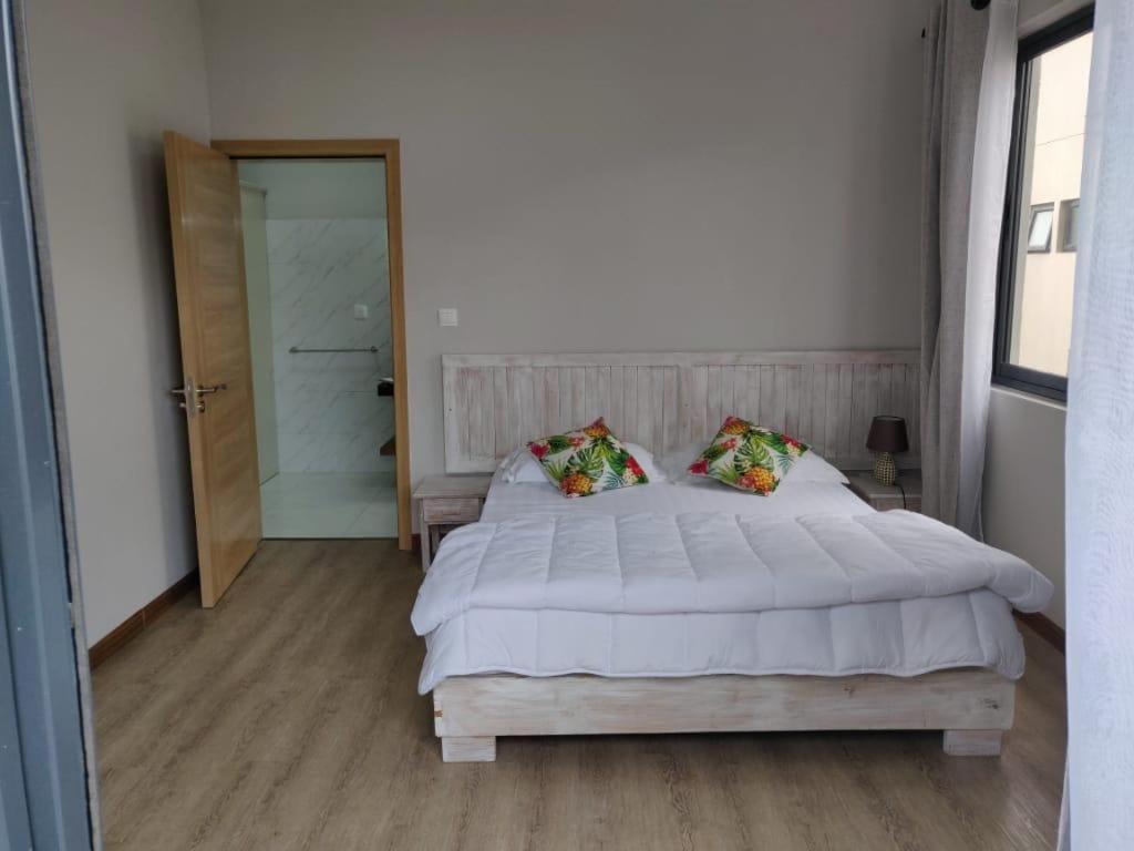 Shanti Haveli Beachfront Apartments Flic-en-Flacq Exterior foto